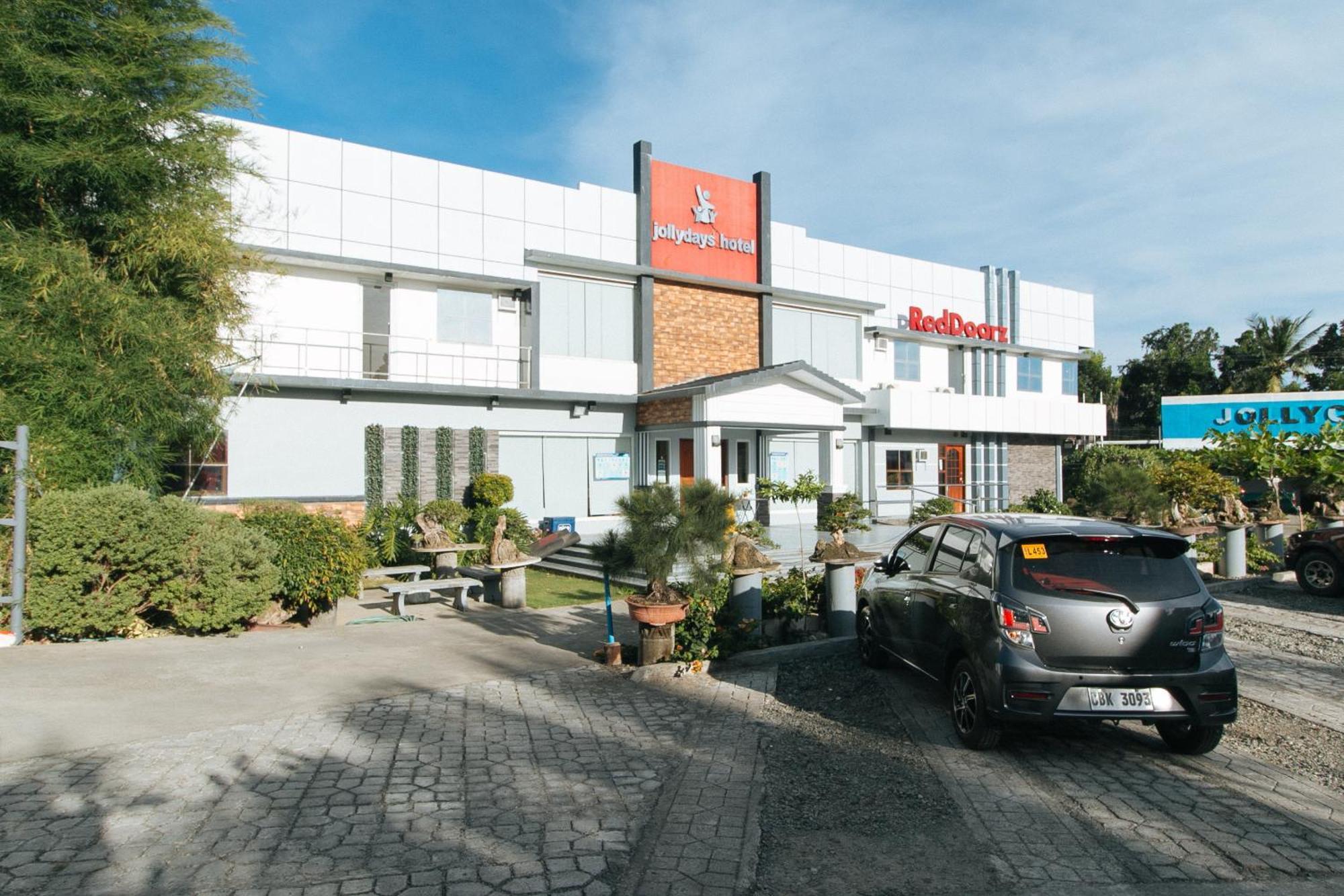 RedDoorz Plus @ Jollydays Hotel Nueva Ecija San Jose  Exterior foto